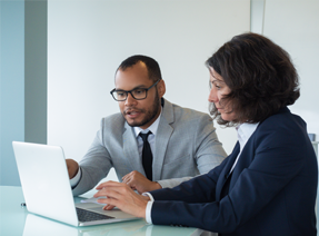 Expert mentorship at WebNX with experienced professionals guiding career growth.